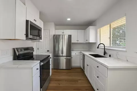 Kitchen - 3701 Colonial Dr, Modesto, CA 95356 photo 1 of 4