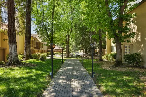 Exterior - 3701 Colonial Dr, Modesto, CA 95356 photo 5 of 13