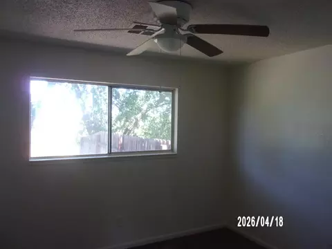 Bedroom - 921 S Elinor Ave, Olivehurst, CA 95961 photo 1 of 2