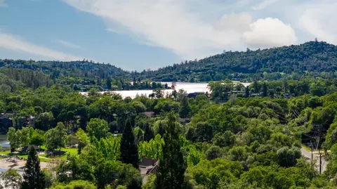 13738 Sun Forest Dr, Penn Valley, CA 95946