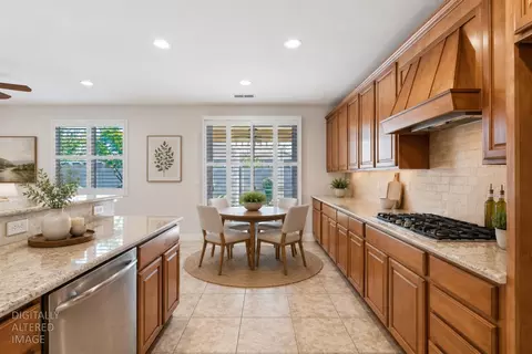2314 Shadow Berry Dr, Manteca, CA 95336 photo 18