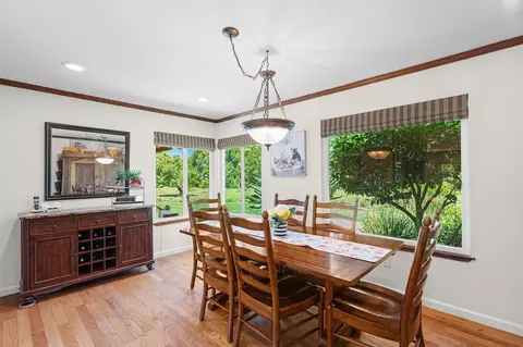 Dining - 27701 S Fairoaks Rd, Tracy, CA 95304 photo 2 of 4