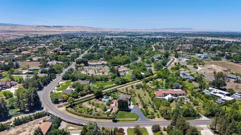 View/Area - 27701 S Fairoaks Rd, Tracy, CA 95304 photo 10 of 10