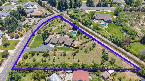 View/Area - 27701 S Fairoaks Rd, Tracy, CA 95304 photo 3 of 10