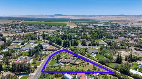 View/Area - 27701 S Fairoaks Rd, Tracy, CA 95304 photo 8 of 10