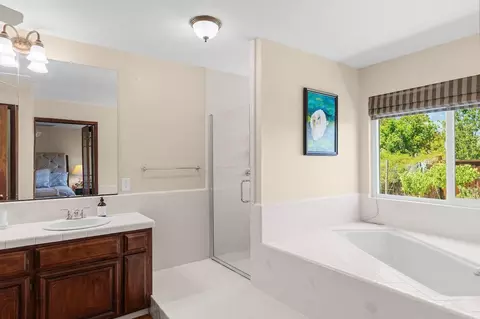 Bath - 27701 S Fairoaks Rd, Tracy, CA 95304 photo 1 of 4