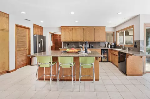 Kitchen - 26960 El Macero Dr, El Macero, CA 95618 photo 1 of 4