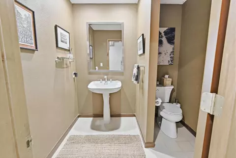 Bath - 26960 El Macero Dr, El Macero, CA 95618 photo 1 of 10