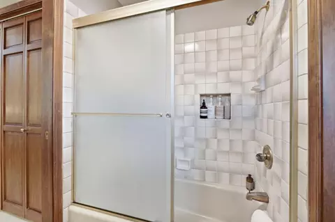 Bath - 26960 El Macero Dr, El Macero, CA 95618 photo 6 of 10