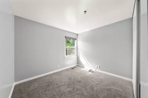 Bedroom - 1880 Premier Pl, Concord, CA 94520 photo 2 of 6