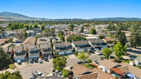 View/Area - 1880 Premier Pl, Concord, CA 94520 photo 3 of 5