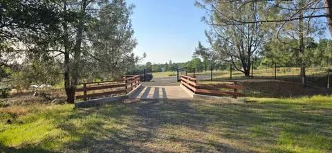 0 2059 Bell Rd, Auburn, CA 95602