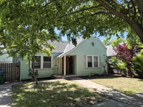 212 E Pine St, Stockton, CA 95204