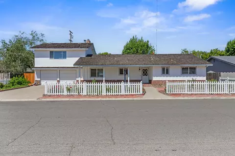 3013 Fredericksburg Way, Modesto, CA 95355