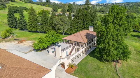 3350 Rattlesnake Rd, Newcastle, CA 95658