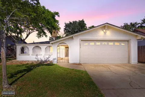 7826 Ashmont St, Citrus Heights, CA 95621