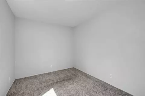 Bedroom - 1613 9th Ave, Olivehurst, CA 95961 photo 3 of 5