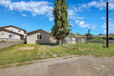 Exterior - 1613 9th Ave, Olivehurst, CA 95961 photo 5 of 13