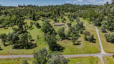 5039 Old Emigranttrail E, Mountain Ranch, CA 95246