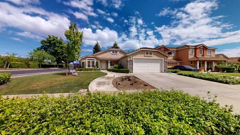 4654 Kirkes Dr, Turlock, CA 95382