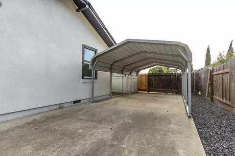Exterior - 2520 2nd, Ceres, CA 95307 photo 4 of 10