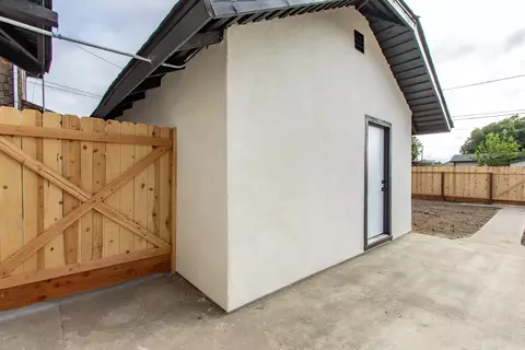 Exterior - 2520 2nd, Ceres, CA 95307 photo 6 of 10