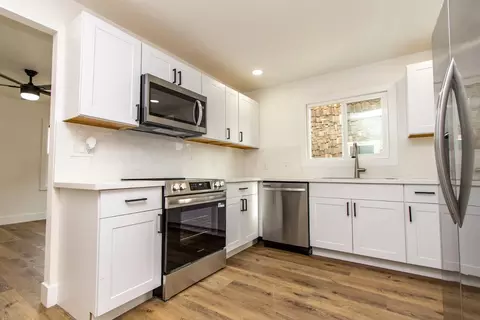 Kitchen - 2520 2nd, Ceres, CA 95307 photo 2 of 3