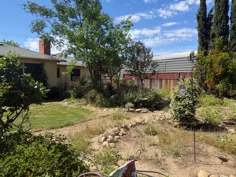 Exterior - 7555 E Whitmore Ave, Hughson, CA 95326 photo 10 of 16