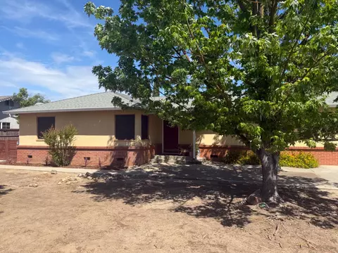Exterior - 7555 E Whitmore Ave, Hughson, CA 95326 photo 3 of 16