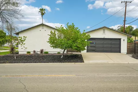 Exterior - 5250 Sonora Way, Carmichael, CA 95608 photo 5 of 11