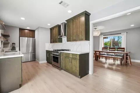Kitchen - 5250 Sonora Way, Carmichael, CA 95608 photo 2 of 4