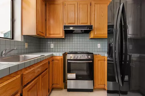 Kitchen - 6512 Landis Ave, Carmichael, CA 95608 photo 2 of 2