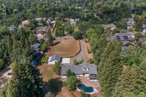 View/Area - 6512 Landis Ave, Carmichael, CA 95608 photo 4 of 6