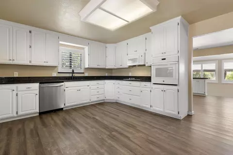 Kitchen - 6512 Landis Ave, Carmichael, CA 95608 photo 1 of 2