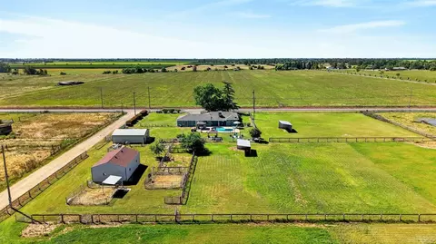 11875 Arno Rd, Wilton, CA 95693