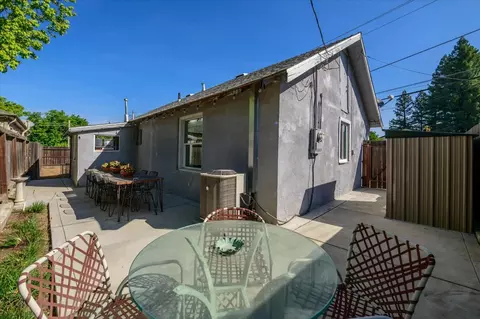 Exterior - 516 East St, Winters, CA 95694 photo 7 of 8