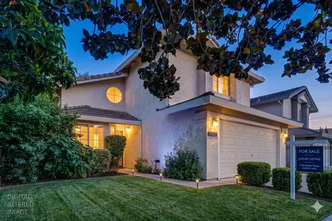 6871 Carnation Ave, Sacramento, CA 95822