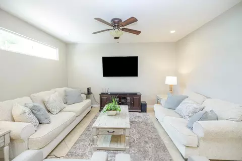 3416 Will Scarlet Way, Modesto, CA 95355 photo 15
