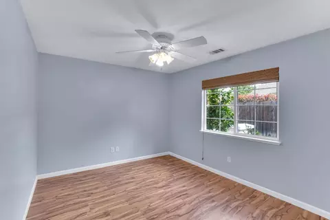 Bedroom - 88 Westbrook Dr, Lodi, CA 95242 photo 2 of 10