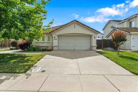 88 Westbrook Dr, Lodi, CA 95242