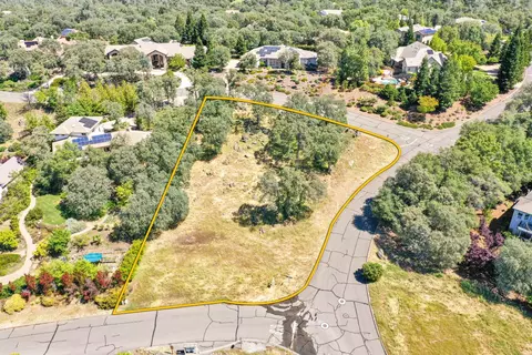 9996 Spyglass Cir, Auburn, CA 95602