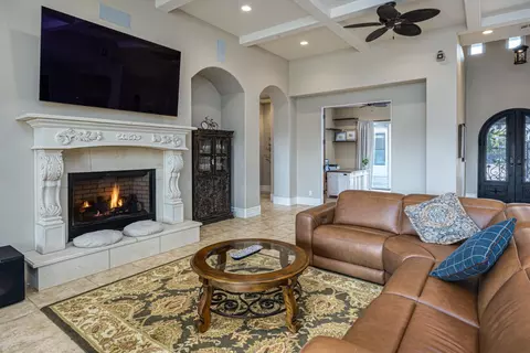 Living - 1830 Gavin Cir, Auburn, CA 95603 photo 3 of 6