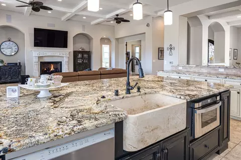 Kitchen - 1830 Gavin Cir, Auburn, CA 95603 photo 3 of 5
