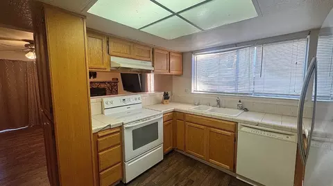 7 E Fernbach Ct, Oroville, CA 95966