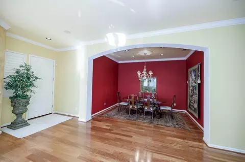 Dining - 2001 Dayton Ave, Modesto, CA 95356 photo 1 of 2