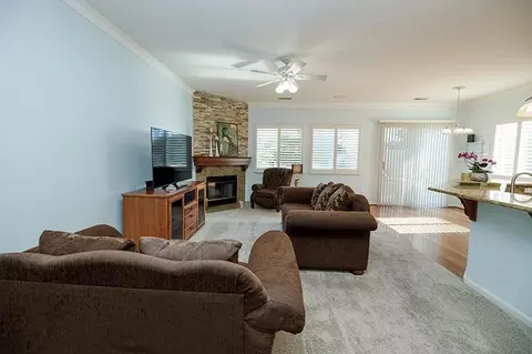 Living - 2001 Dayton Ave, Modesto, CA 95356 photo 7 of 18