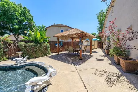 Exterior - 2001 Dayton Ave, Modesto, CA 95356 photo 9 of 26