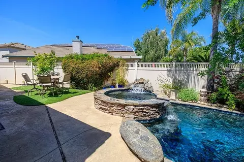 Exterior - 2001 Dayton Ave, Modesto, CA 95356 photo 8 of 26