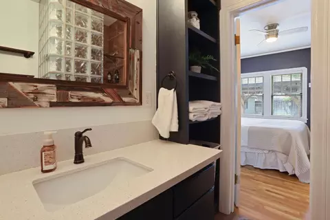 Bath - 515 Myrtle Ave, Modesto, CA 95350 photo 5 of 7