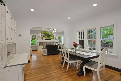 Dining - 515 Myrtle Ave, Modesto, CA 95350 photo 1 of 2